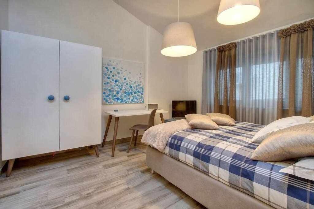 Faenza Elegant Apartamento
